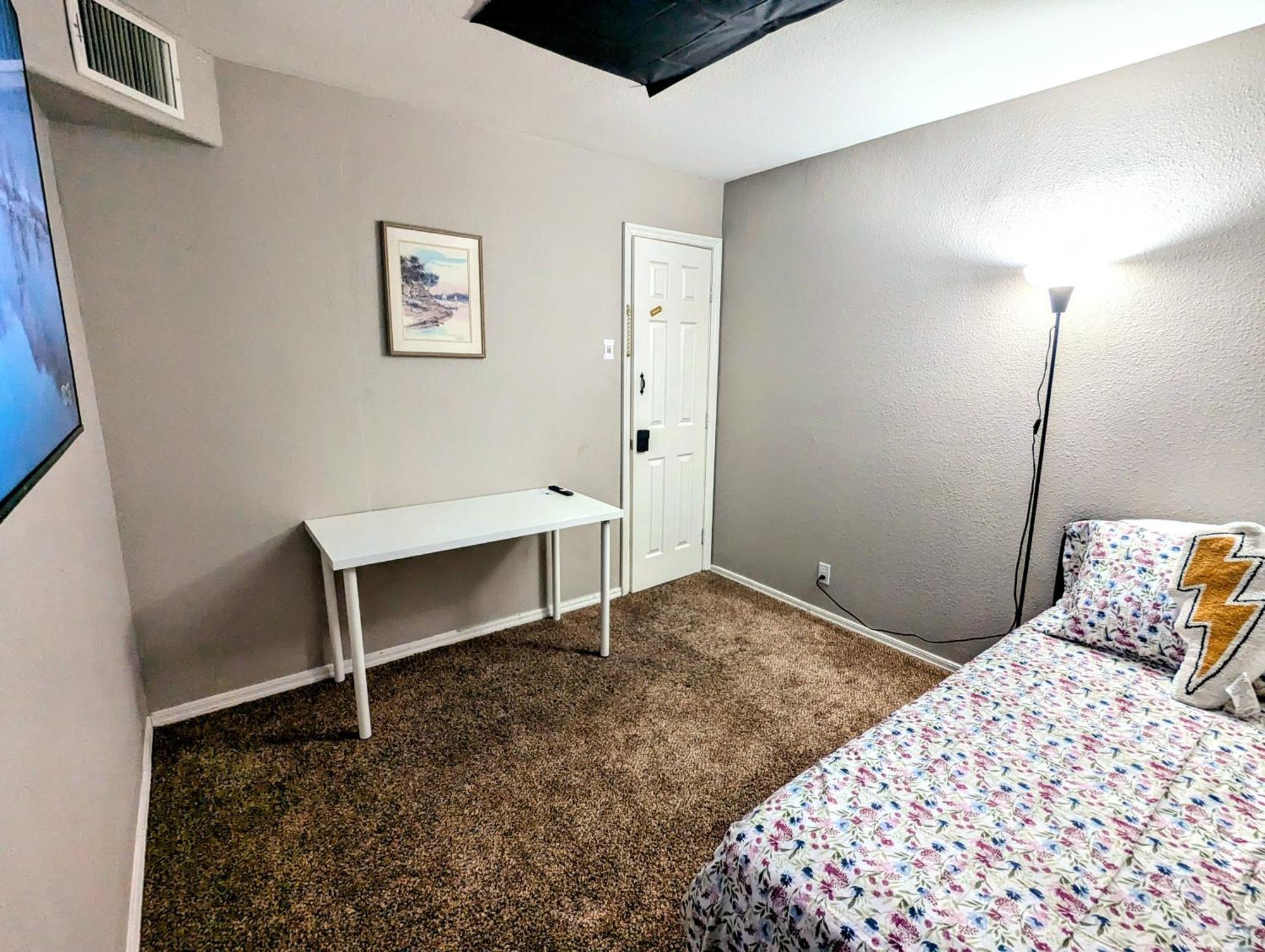 Private Rooms In Phoenix, Az Tempe Exterior photo
